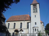 Neúrazy - kostel