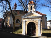 Kostel a kaple