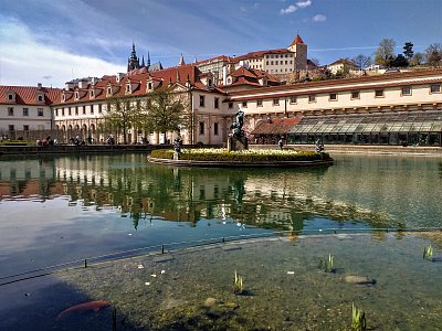 Ve Valdštejnské zahradě