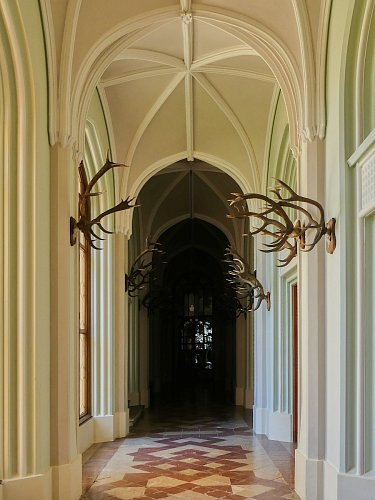 zamek-lednice--1.jpg