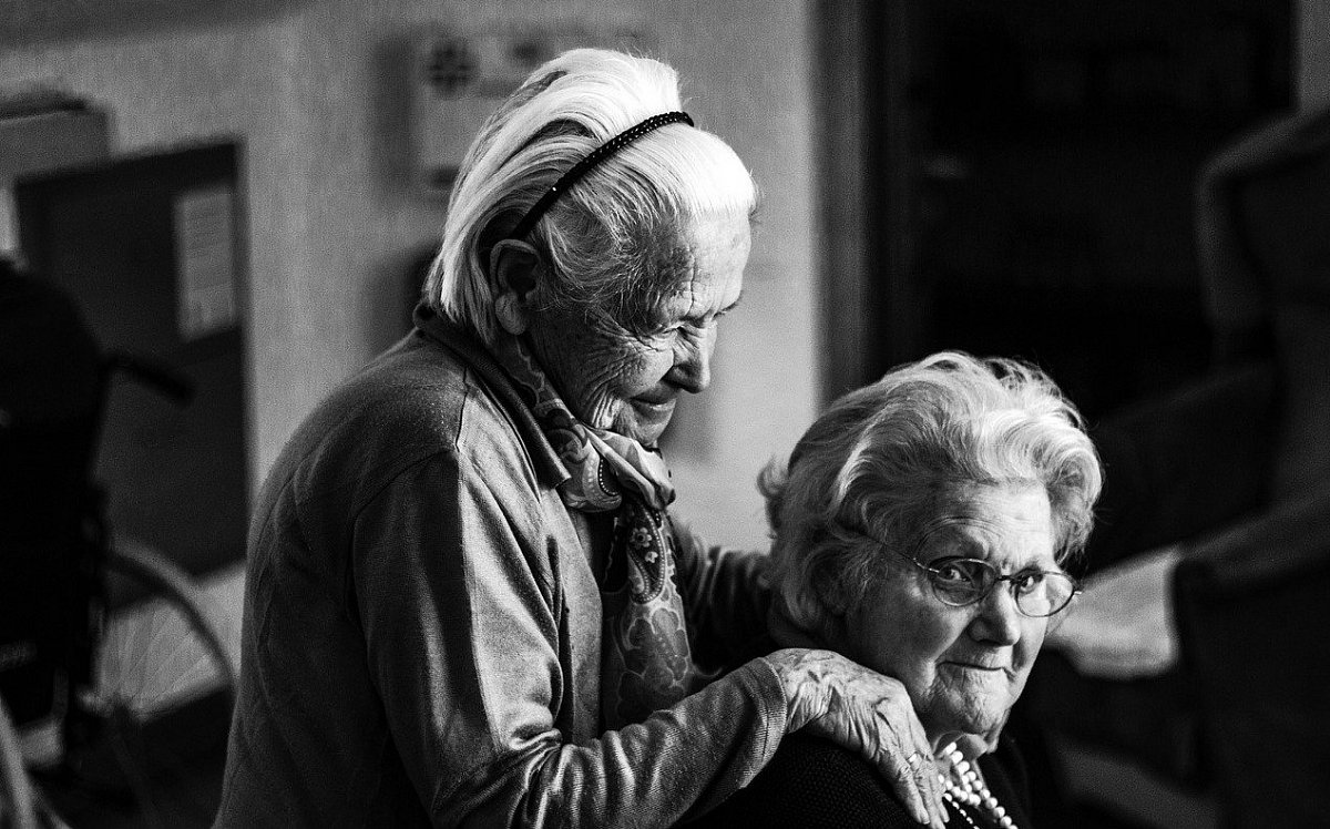 Výzva sponzorům k solidaritě: Nenechávejte domovy seniorů čekat!